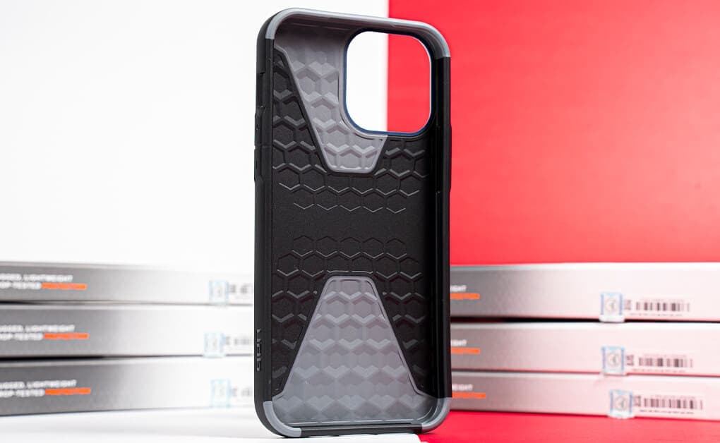 Ốp lưng iPhone 13 UAG Civilian - ảnh 5