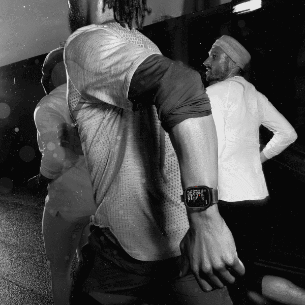 Apple Watch Ultra 2 (2024) 49mm (LTE) Viền Titan - Dây Ocean - ảnh 7